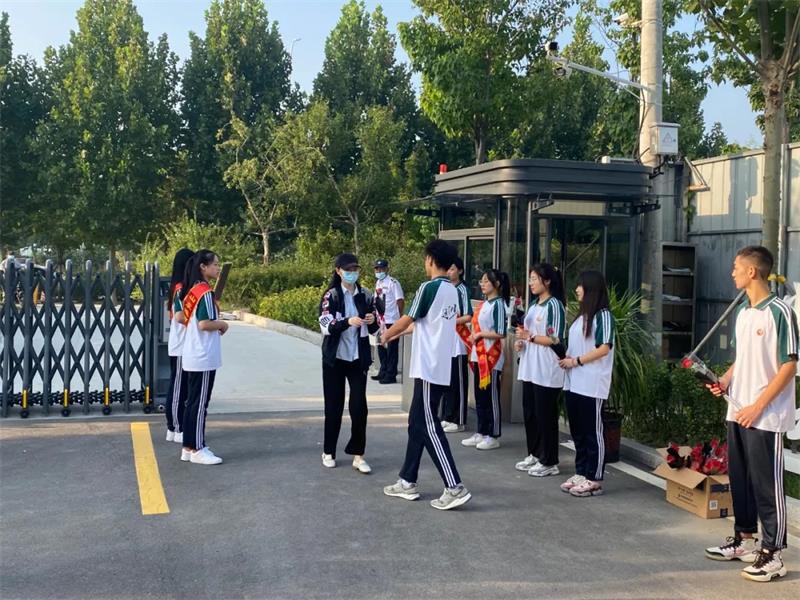 教师趣味运动会|运河职专，凝心职专，凝心聚力，不一样的风采(图1)